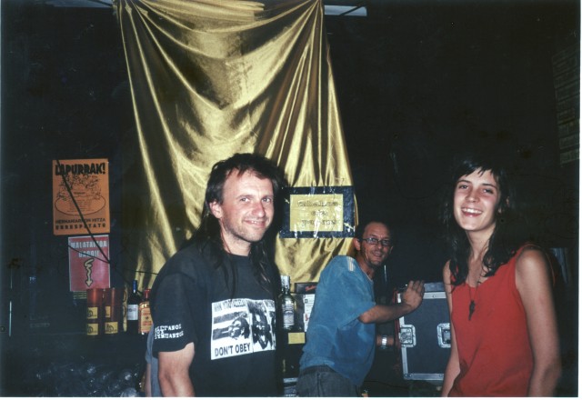 MOLOTOFF TXOSNA 2004 2.jpg